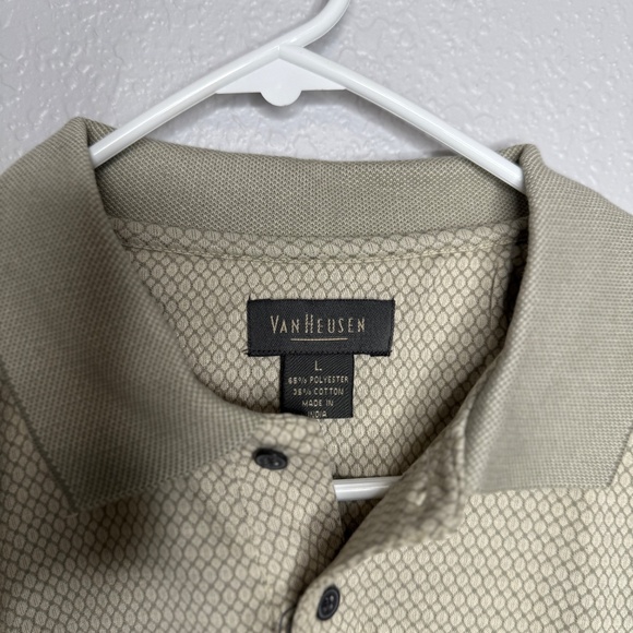 NWOT‎ Men's Van Heusen Long sleeve polo shirt Large - Picture 3 of 7